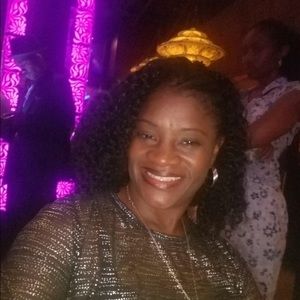 Meet your Posher, Sylvia